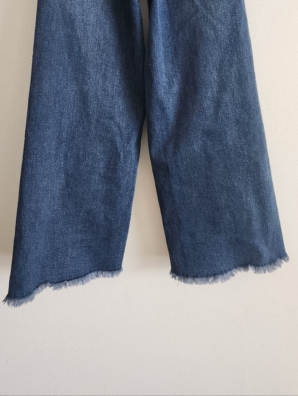 Billabong Free Fall High Rise Wide Leg Cropped Jeans Indigo Blue Size 26 - Picture 11 of 12